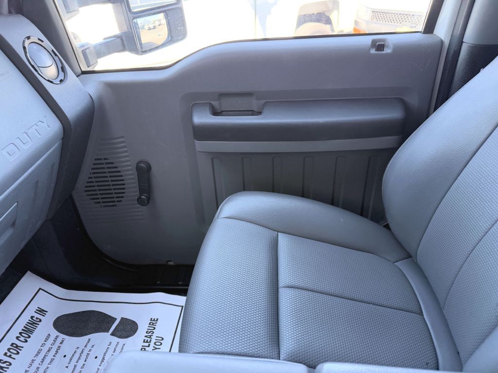 2016 Ford F-350 Image 16