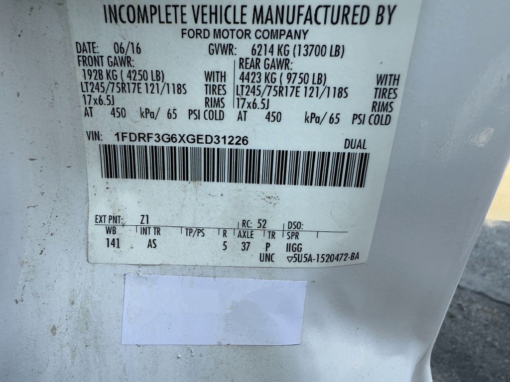 2016 Ford F-350 Image 21