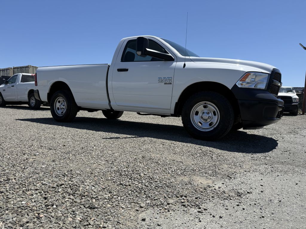 2019 RAM 1500 Image 3