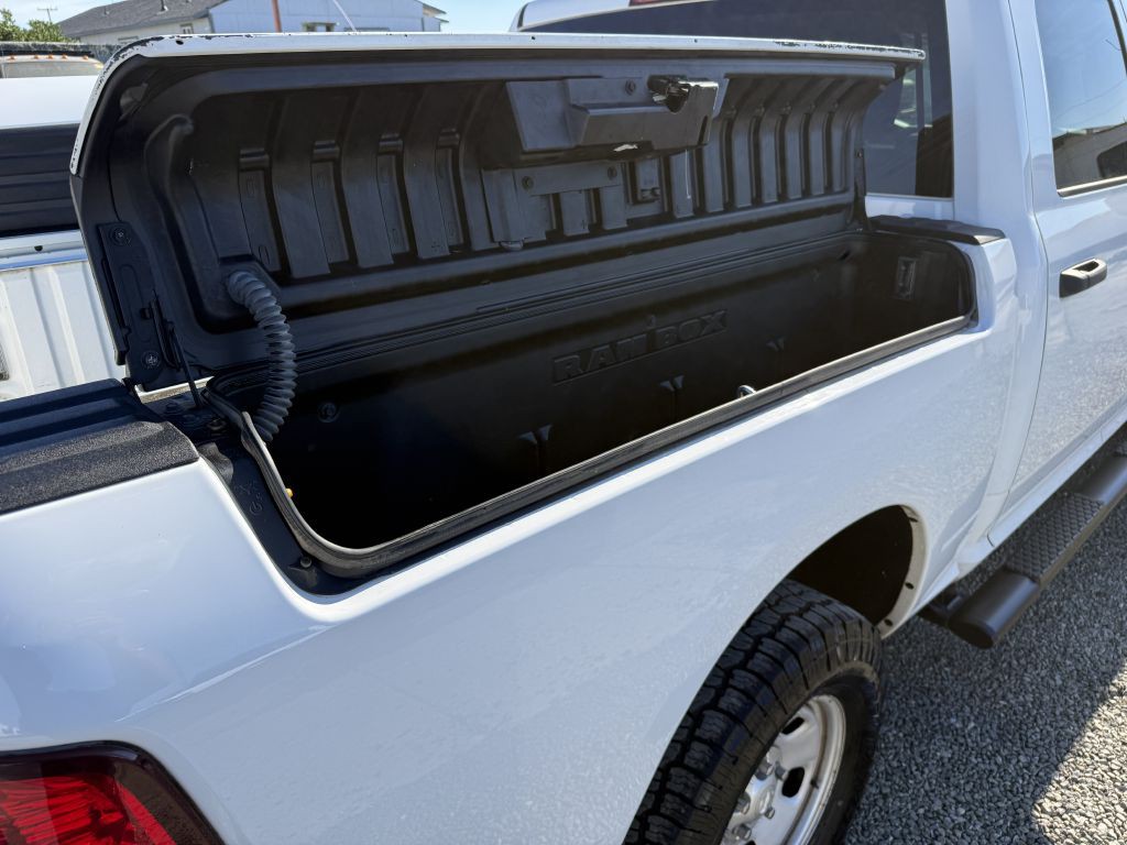 2019 RAM 1500 Image 11
