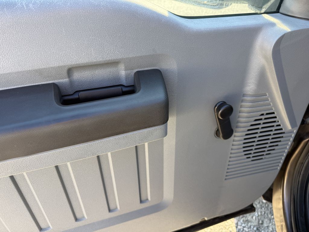 2016 Ford F-350 Image 17