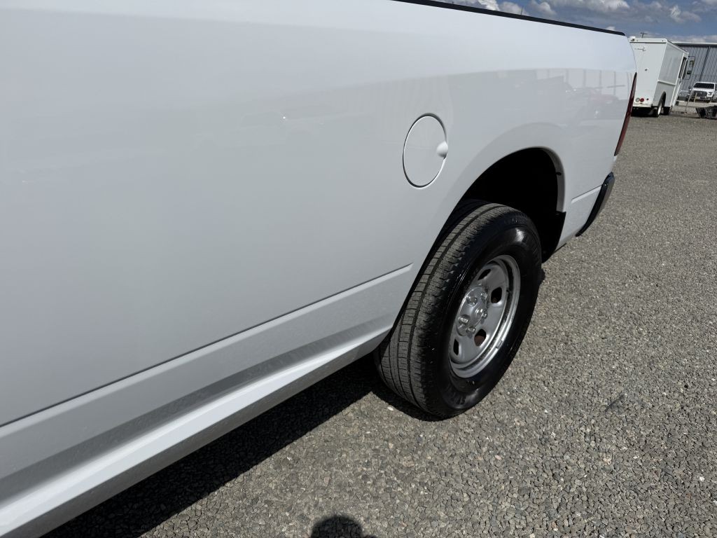 2018 RAM 1500 Image 9