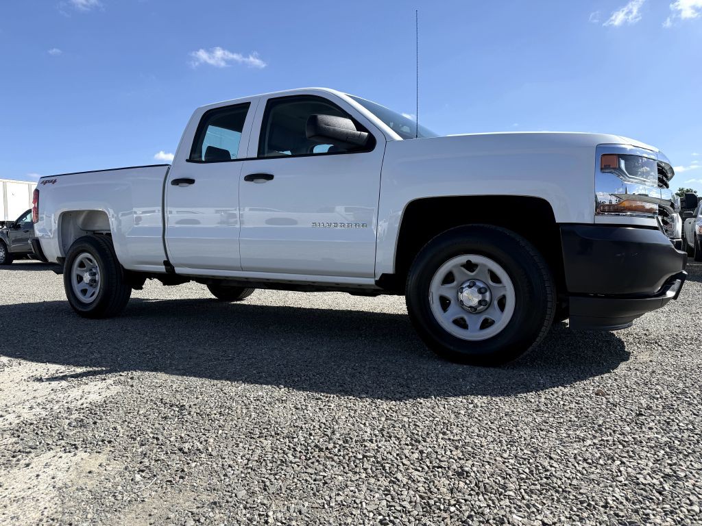 2017 Chevrolet Silverado 1500 Image 4