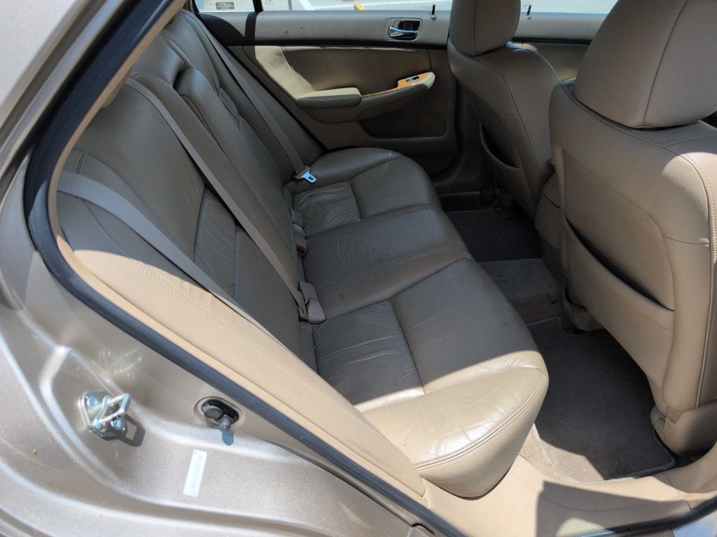 2003 Honda Accord Image 6