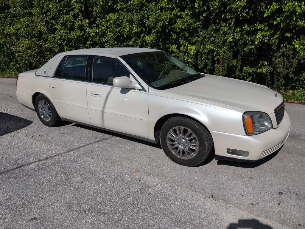 2002 Cadillac DeVille Image 3