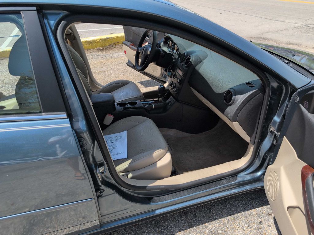2006 Pontiac G6 Image 7