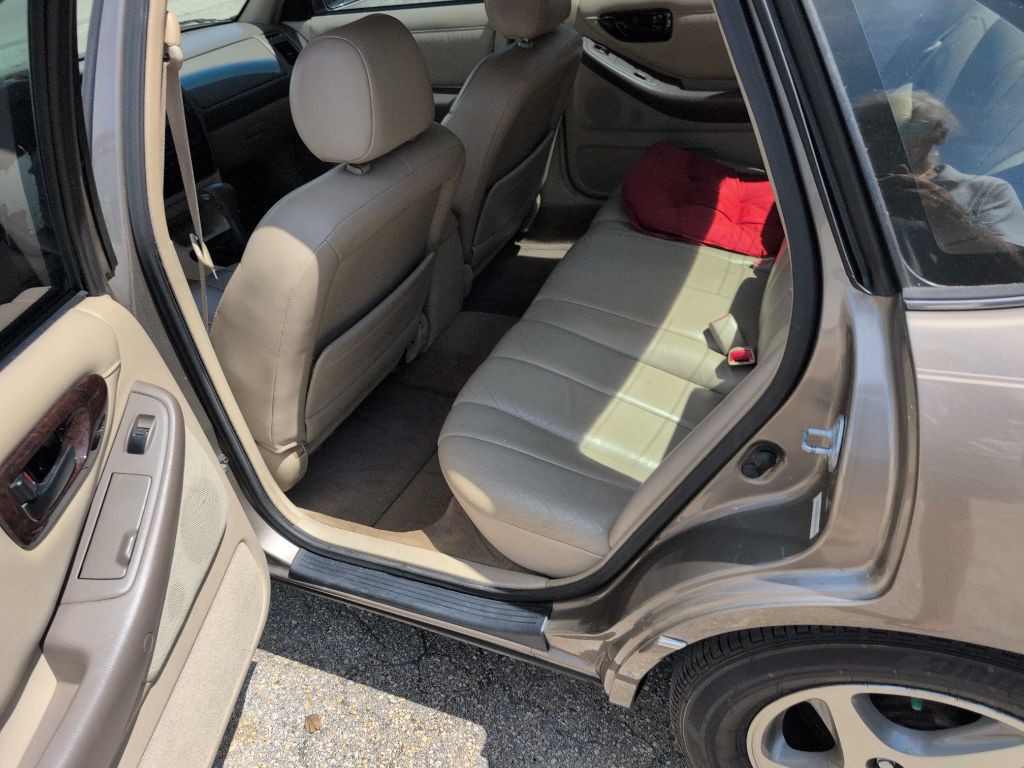 1999 Toyota Avalon Image 6