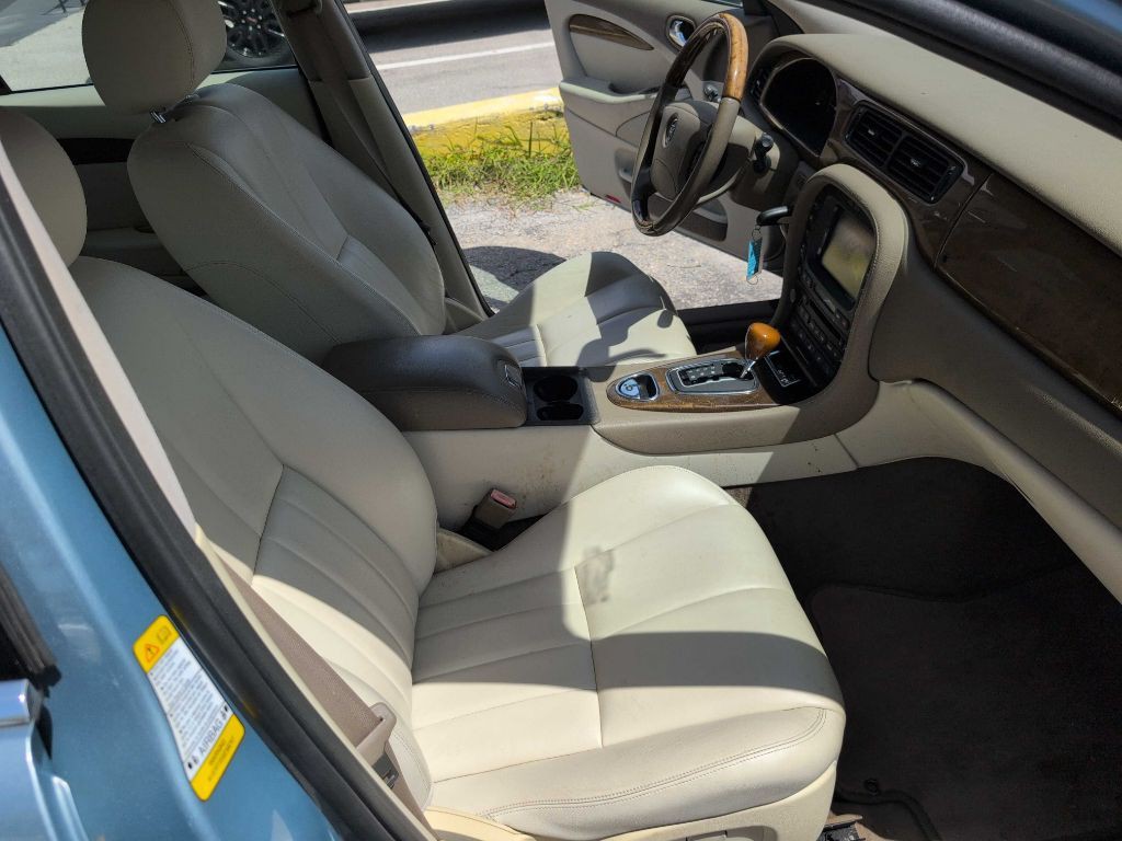 2003 Jaguar S-TYPE Image 8