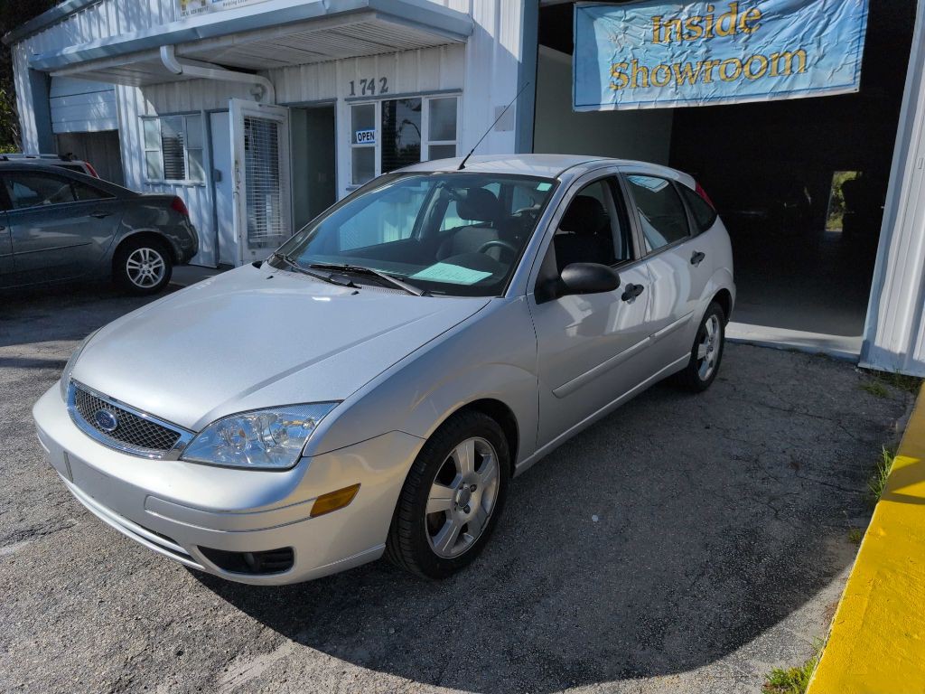 2007 Ford Focus Image 4