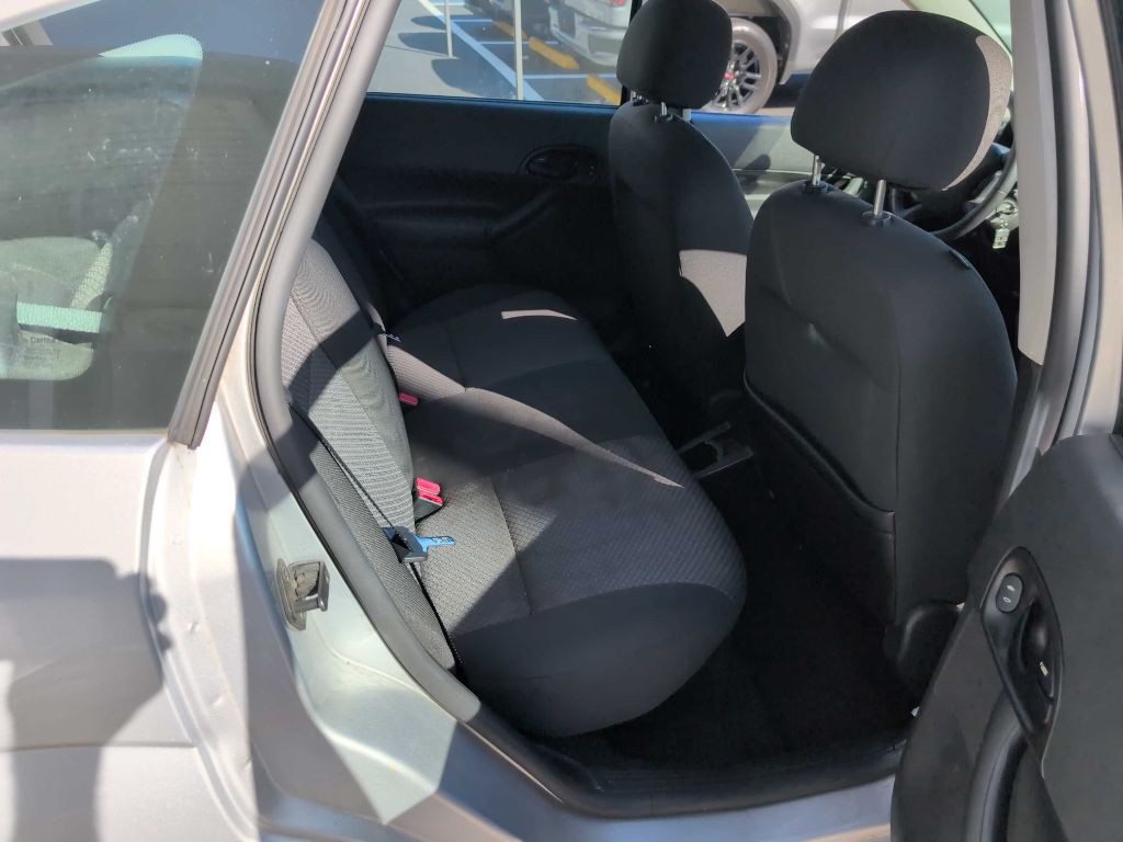 2007 Ford Focus Image 6