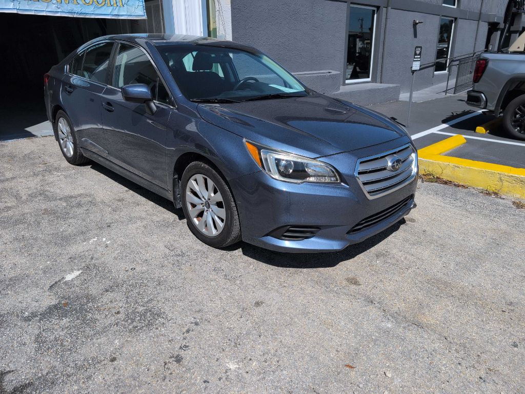 2015 Subaru Legacy Image 2