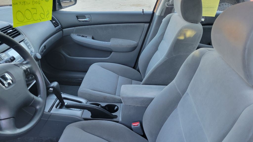 2003 Honda Accord Image 5