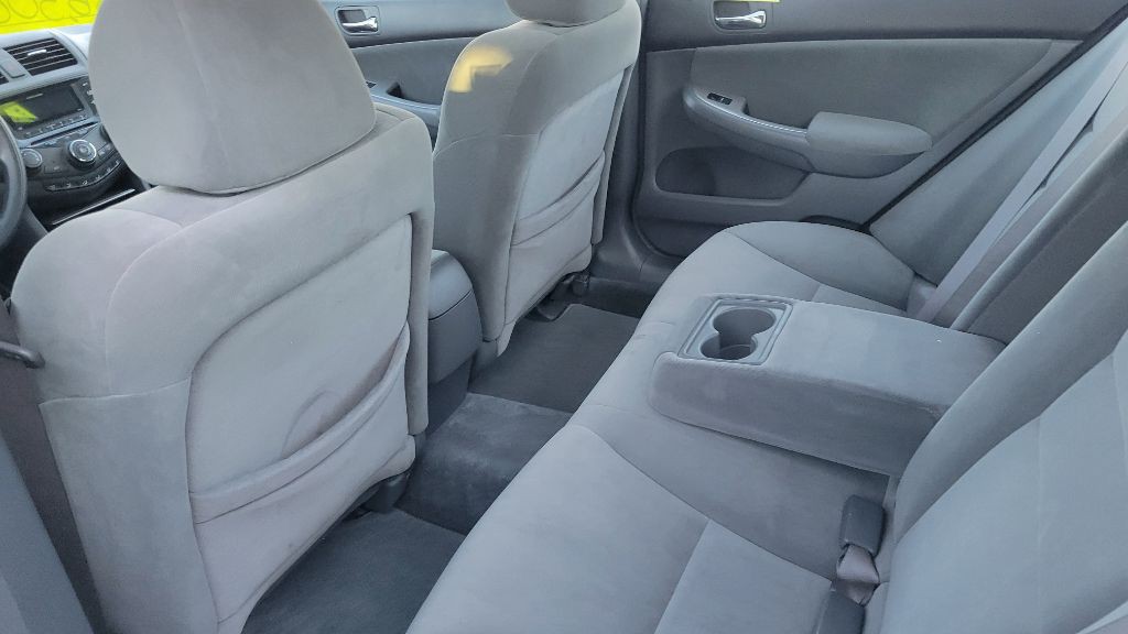 2003 Honda Accord Image 6