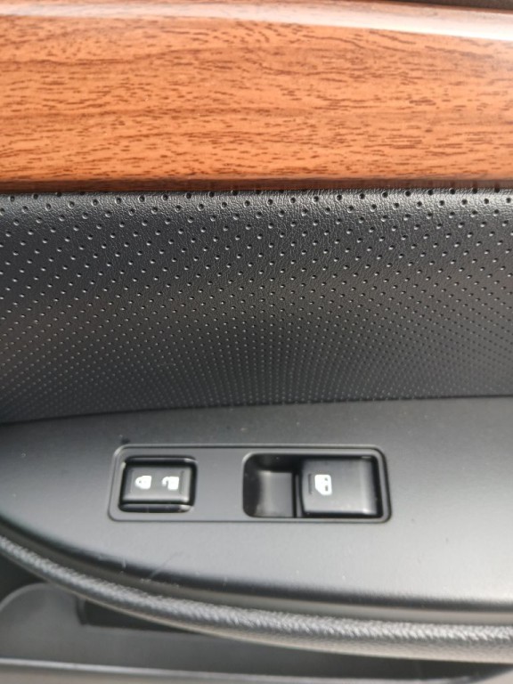 2013 Subaru Outback Image 28