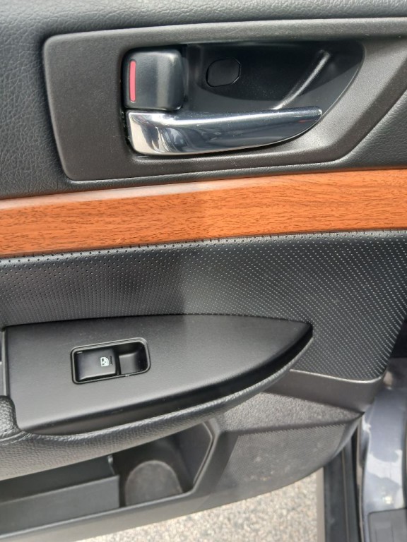 2013 Subaru Outback Image 30