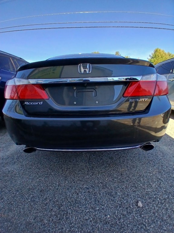 2013 Honda Accord Image 2