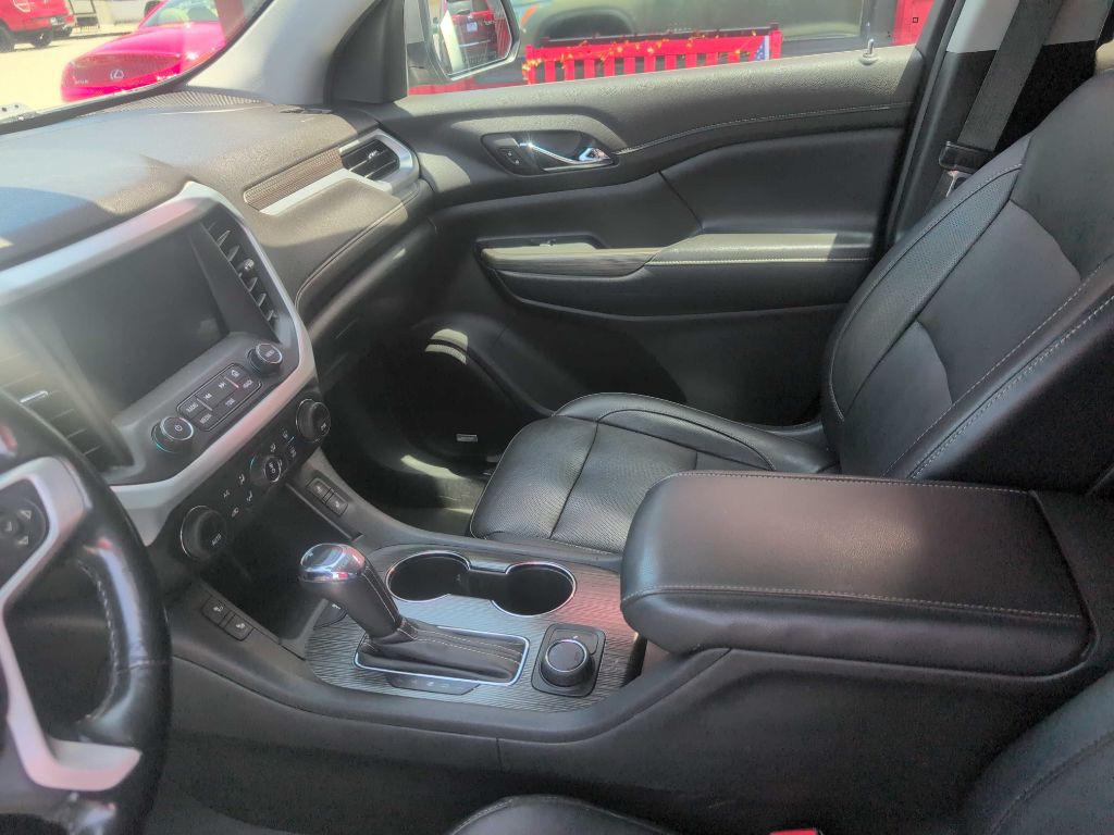 2019 GMC Acadia Image 8