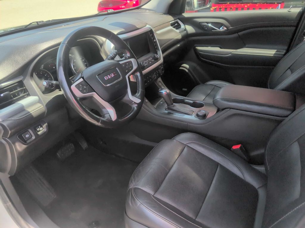 2019 GMC Acadia Image 9