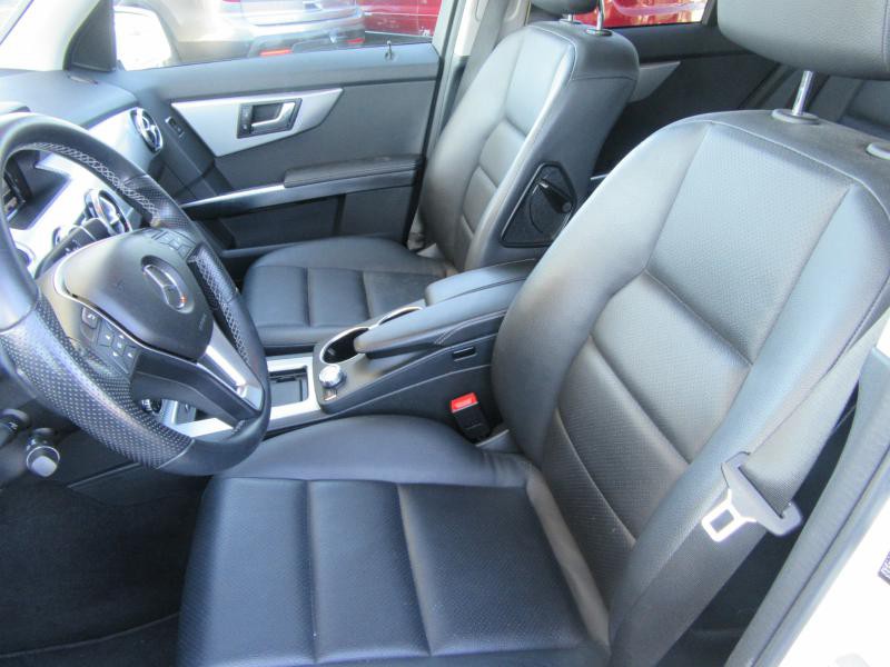 2013 Mercedes-Benz GLK-Class Image 9