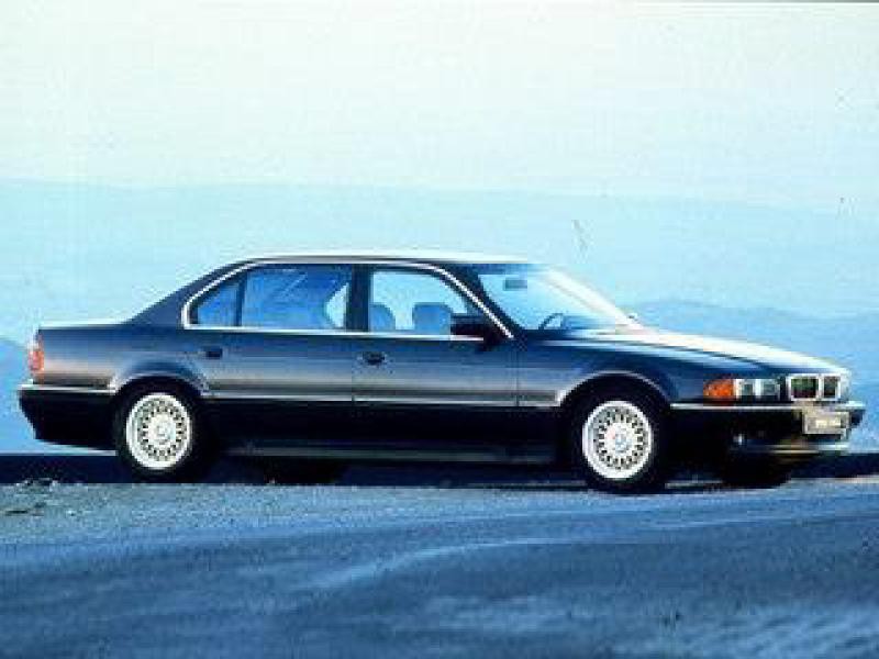 1999 BMW 7 Series 740iL