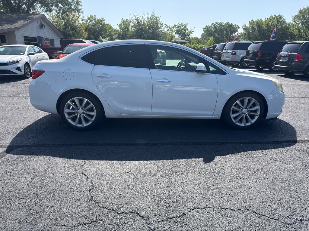 2012 Buick Verano Image 6