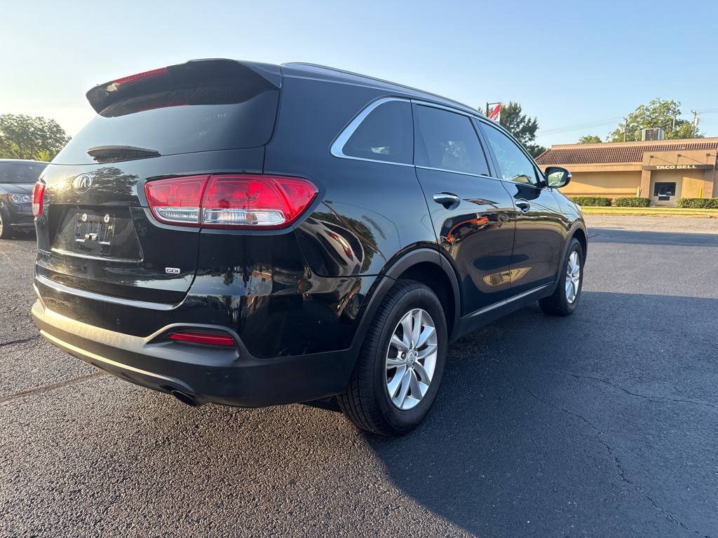 2018 Kia Sorento Image 5