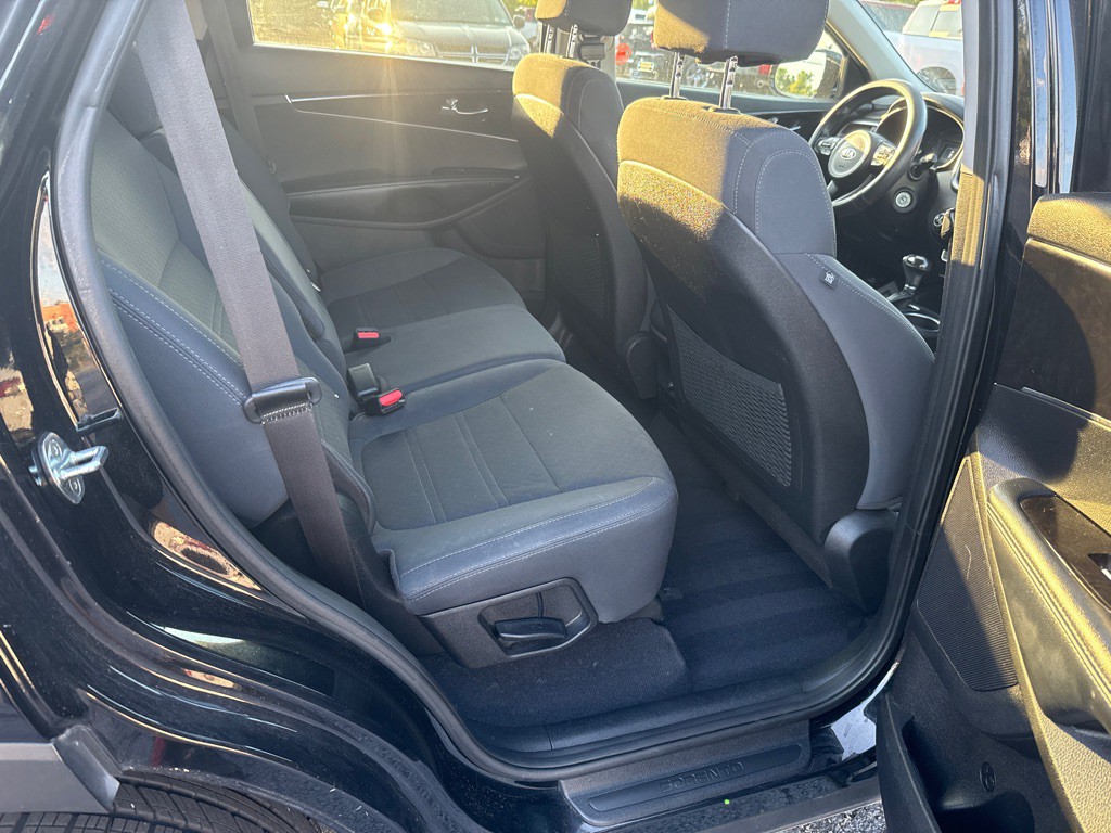 2018 Kia Sorento Image 11