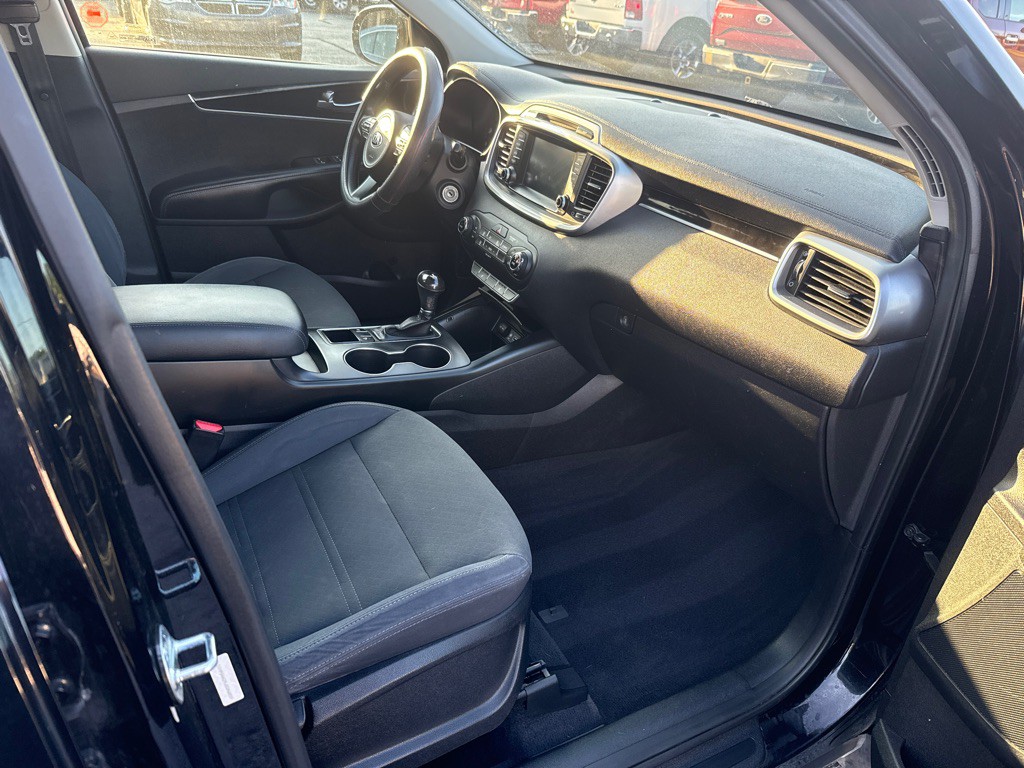 2018 Kia Sorento Image 12