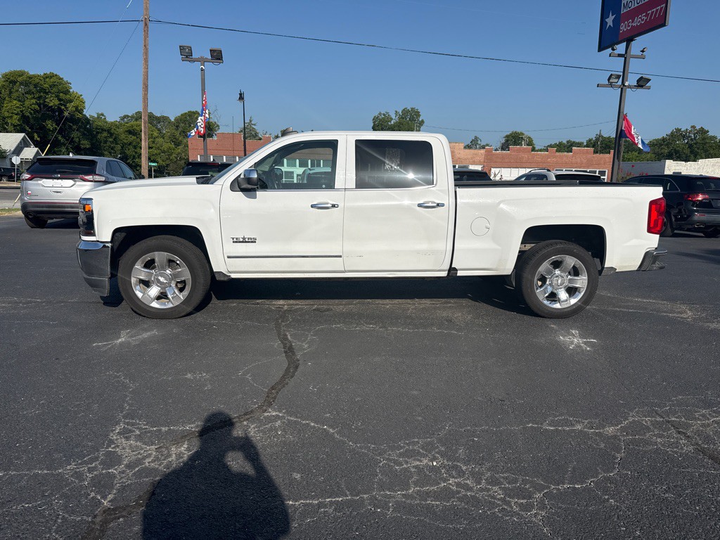 2016 Chevrolet Silverado 1500 Image 2