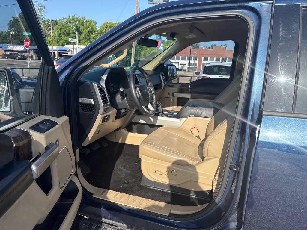 2015 Ford F-150 Image 9