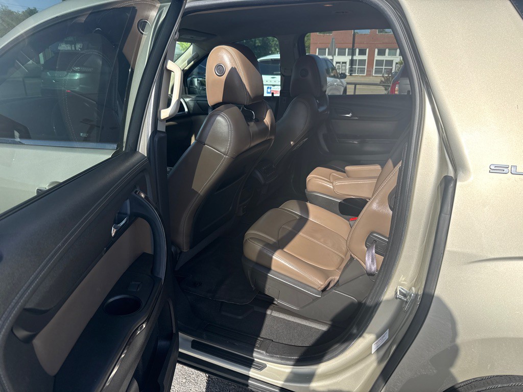 2014 GMC Acadia Image 11