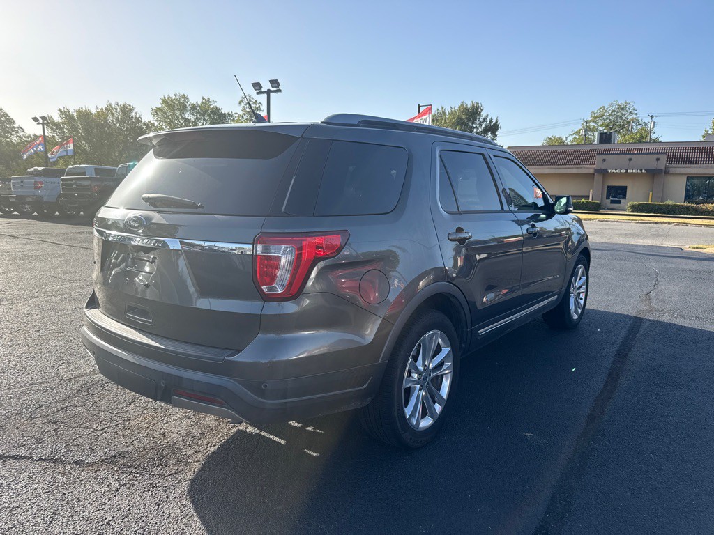 2019 Ford Explorer Image 5