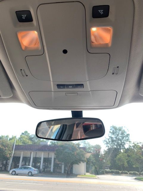 2013 Chevrolet Malibu Image 9