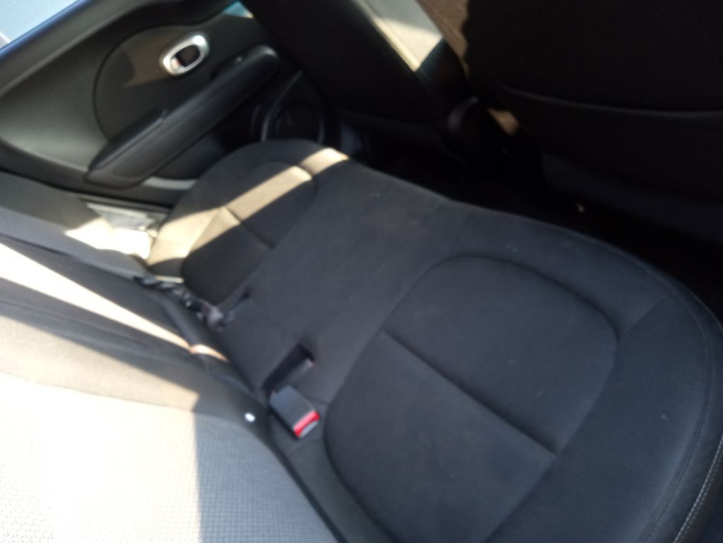 2017 Kia Soul Image 8
