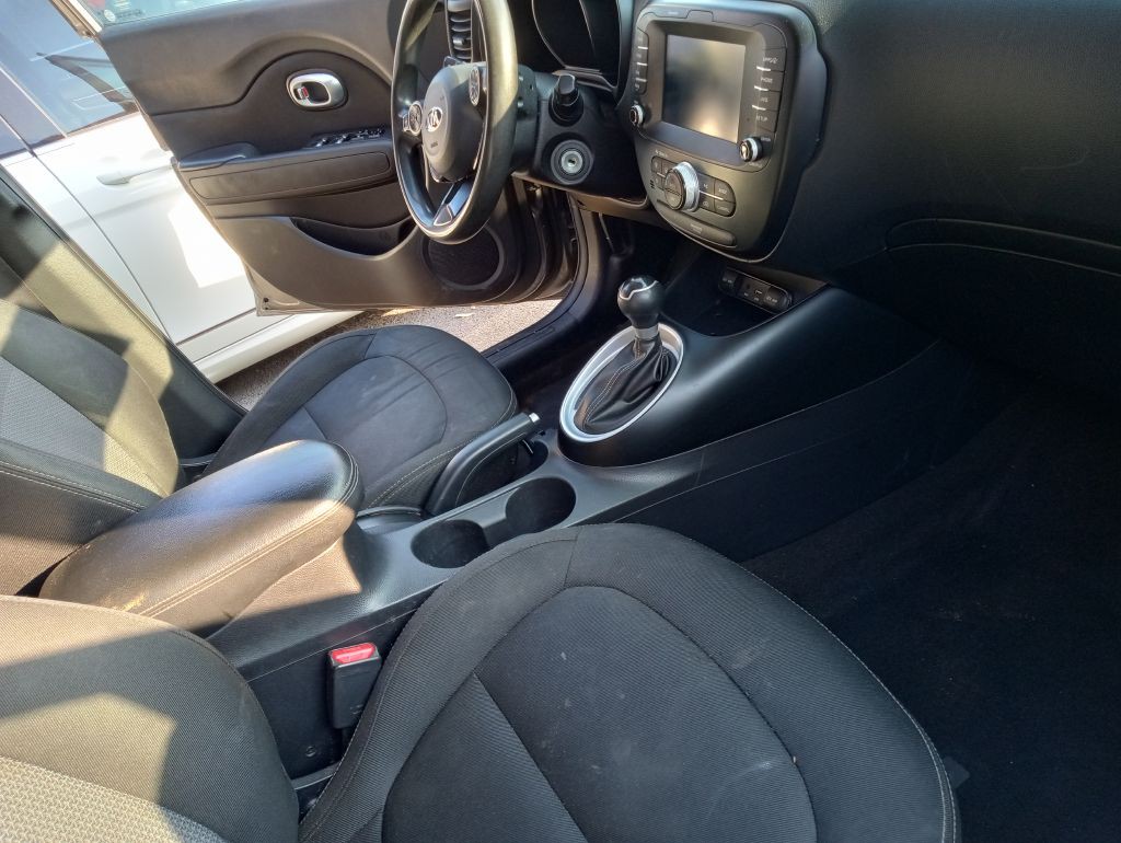 2017 Kia Soul Image 10