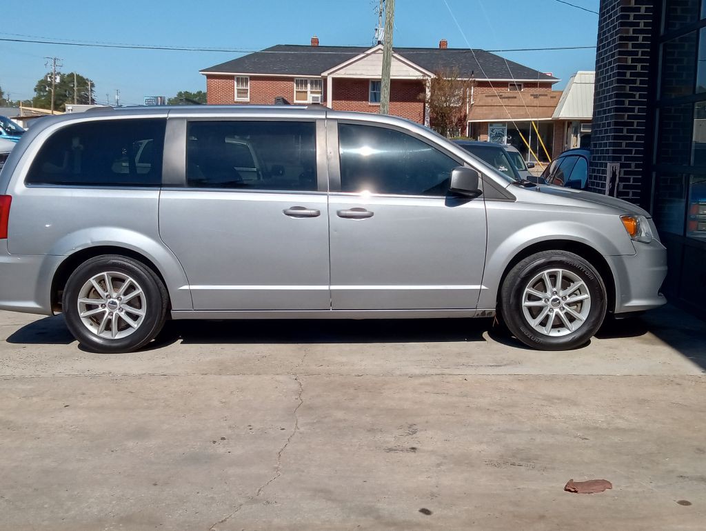 2019 Dodge Grand Caravan Image 2