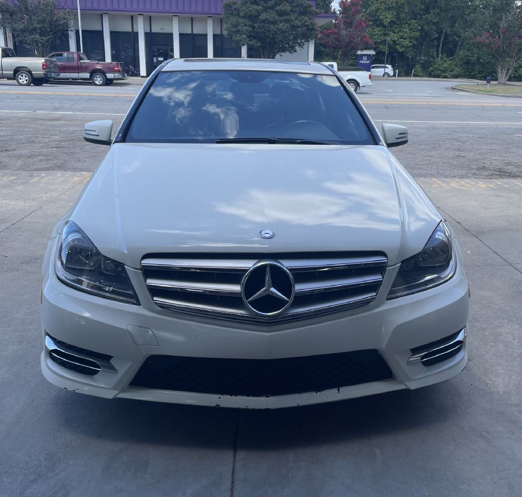 2012 Mercedes-Benz C-Class Image 1