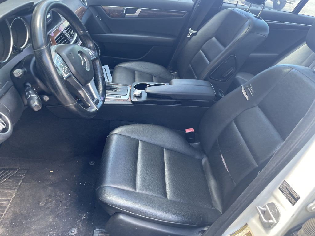 2012 Mercedes-Benz C-Class Image 11