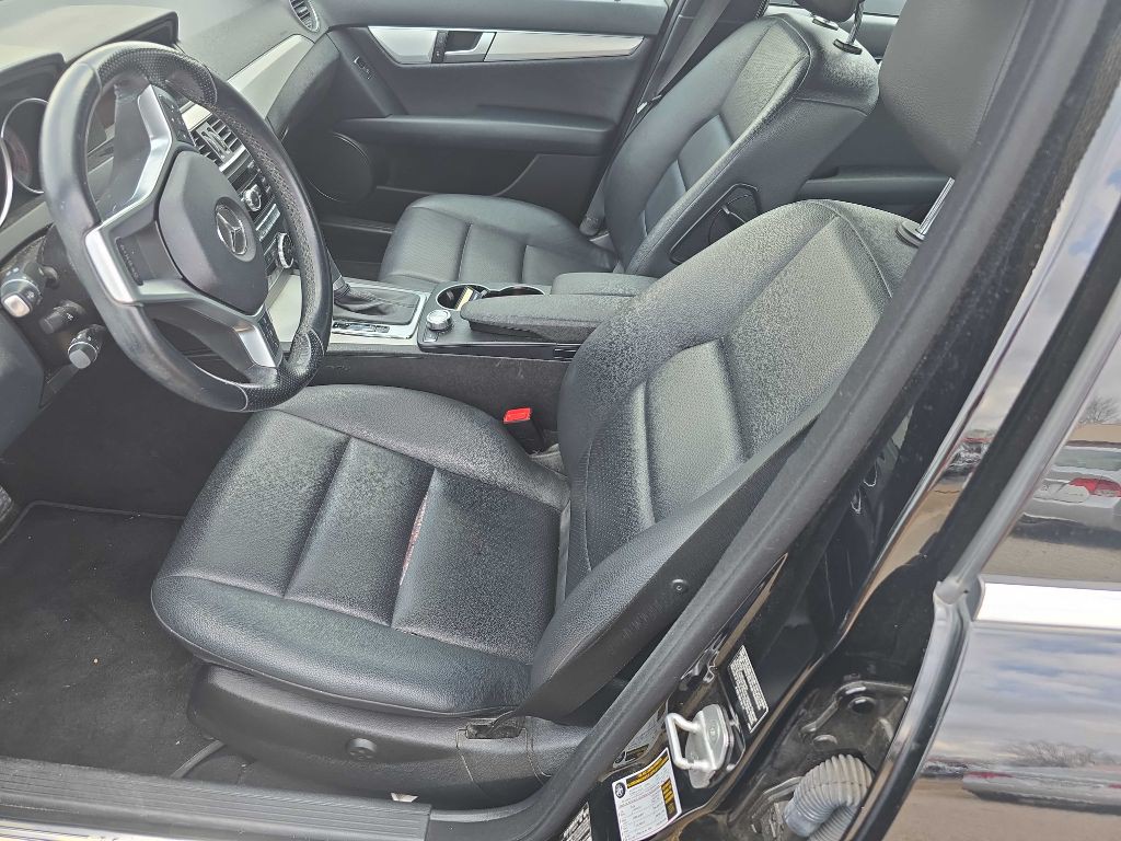 2014 Mercedes-Benz C-Class Image 4