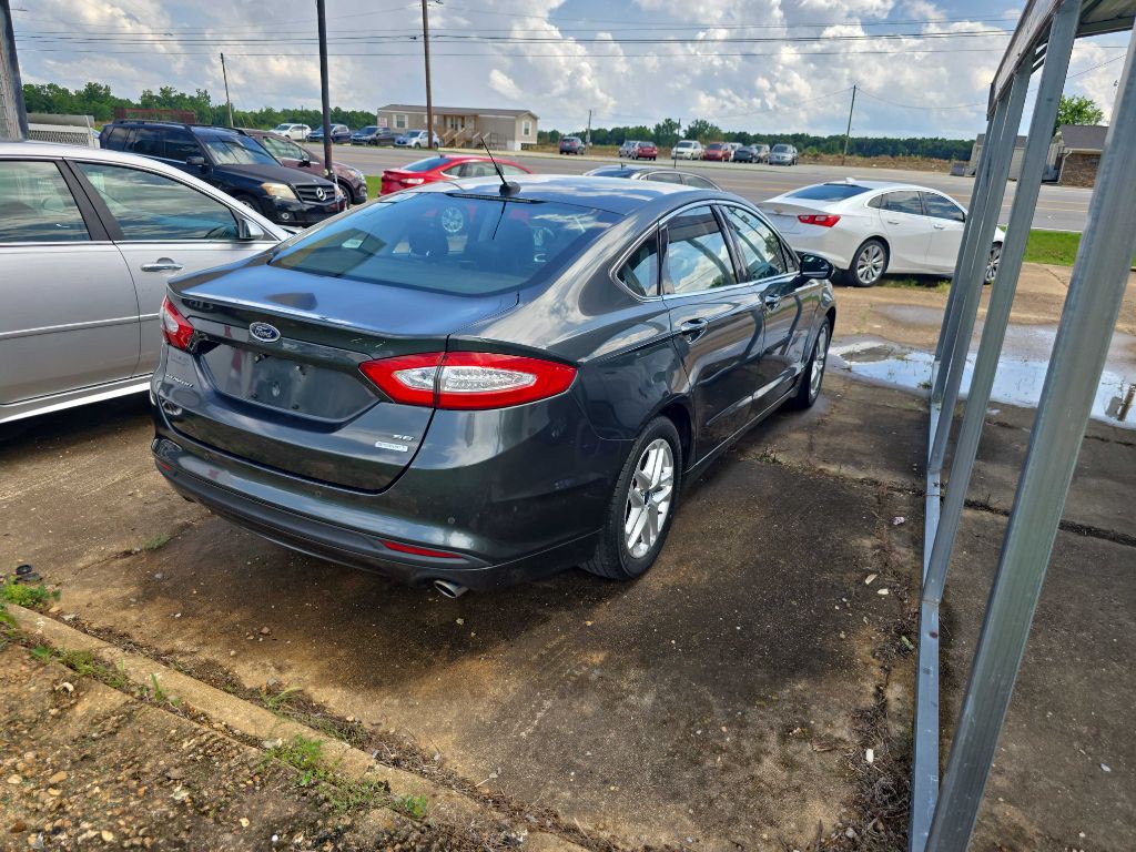 2015 Ford Fusion Image 4