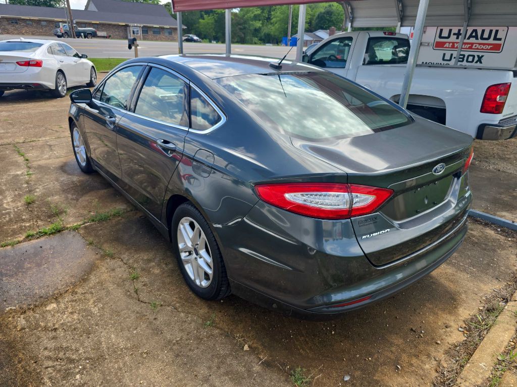 2015 Ford Fusion Image 5