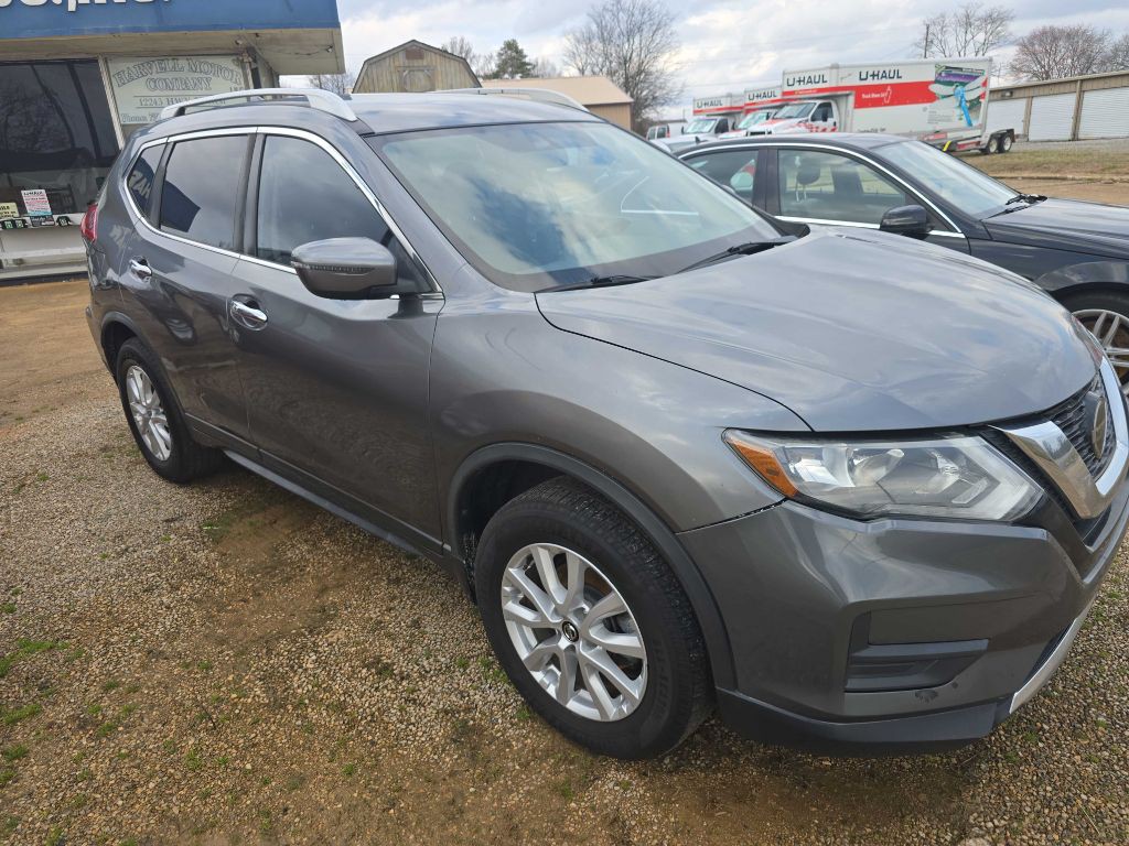 2018 Nissan Rogue Image 1