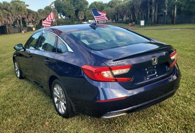 2004 Honda Accord Image 6