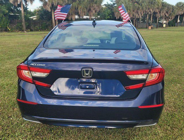2004 Honda Accord Image 7