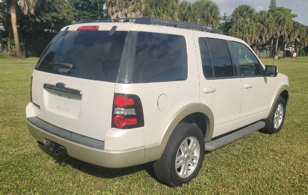 2010 Ford Explorer Image 16