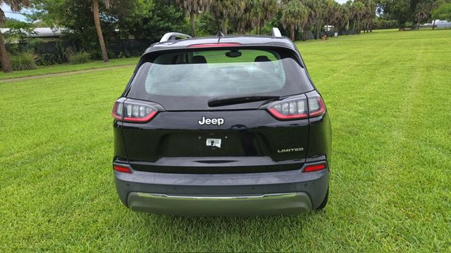 2020 Jeep Cherokee Image 8