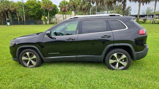 2020 Jeep Cherokee Image 10