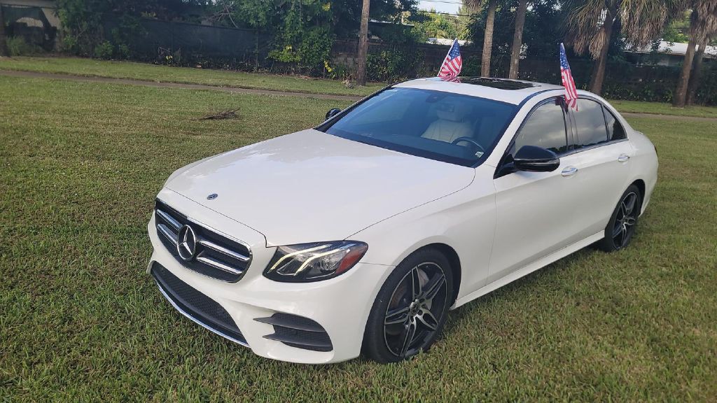 2019 Mercedes-Benz E-Class Image 3
