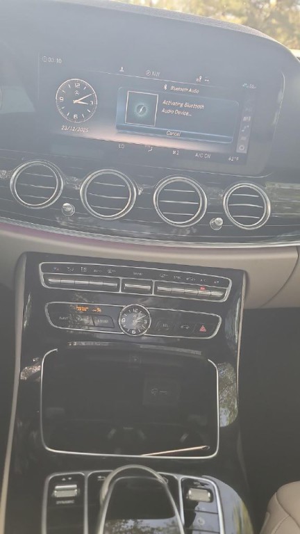 2019 Mercedes-Benz E-Class Image 10