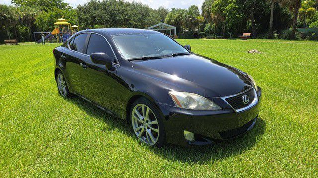 2008 Lexus IS Image 3